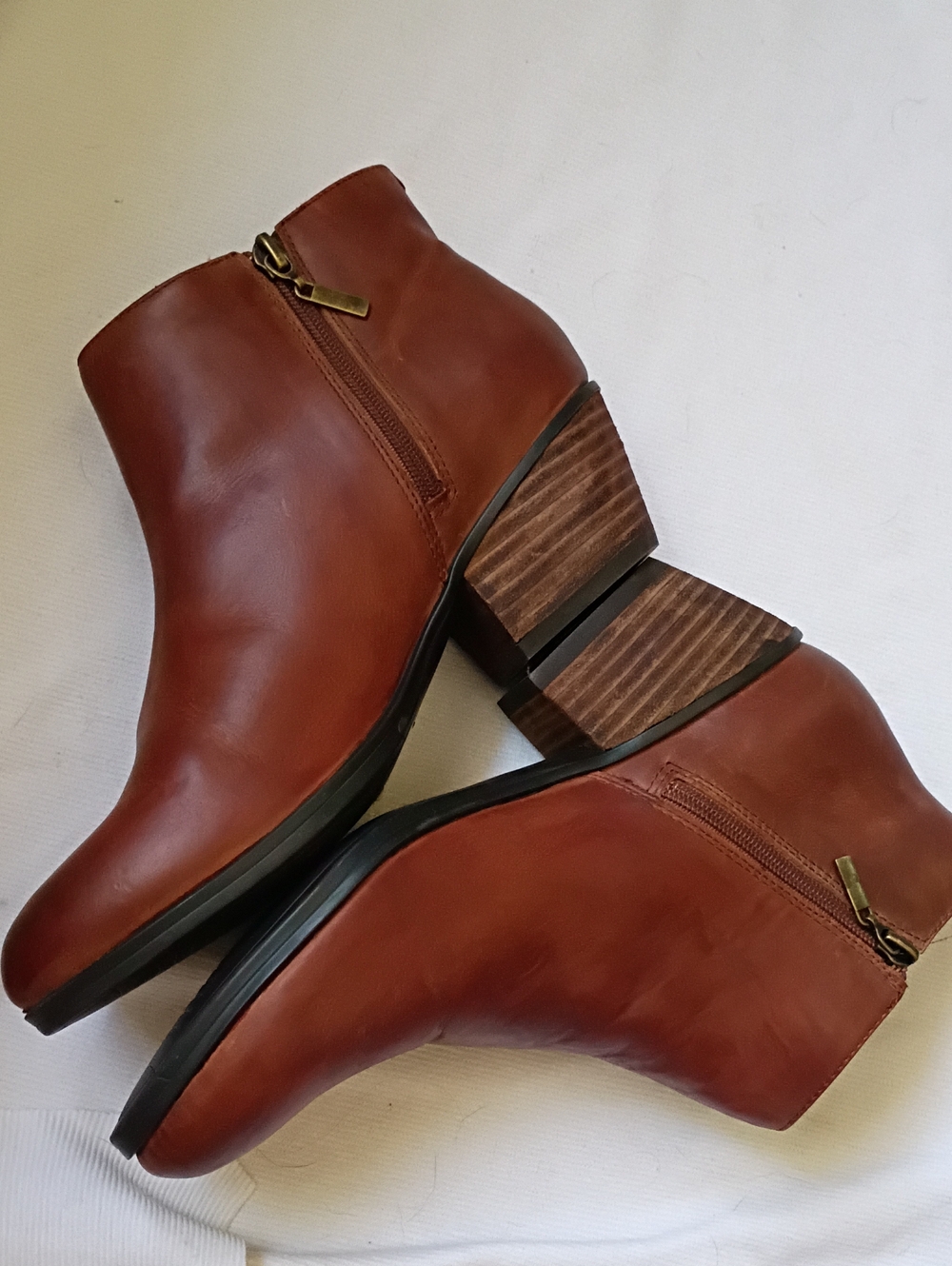 Clark's ArtisanBrown Leather Ankle Boots - Picture 3 of 8